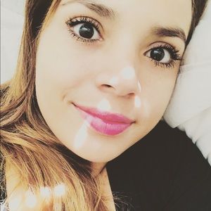 Meet your Posher, Monica